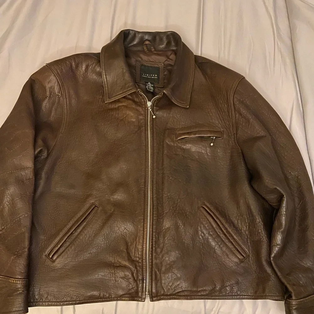 THE LIMITED- 100% Leather Jacket - Picture 1 of 3